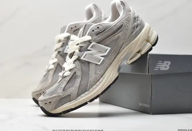 hype New Balance Sneakers