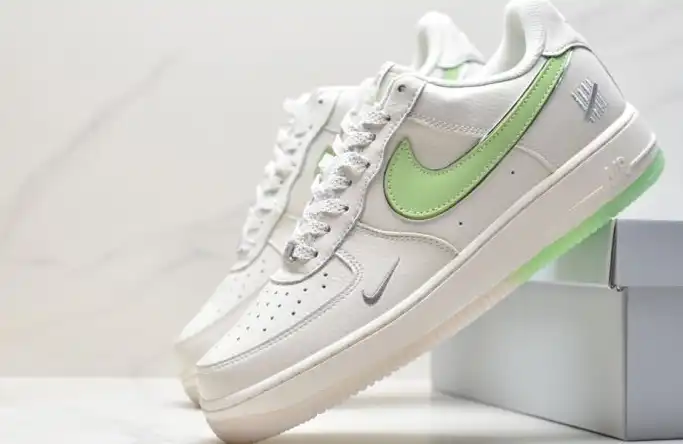 hype Nike Air Force 1