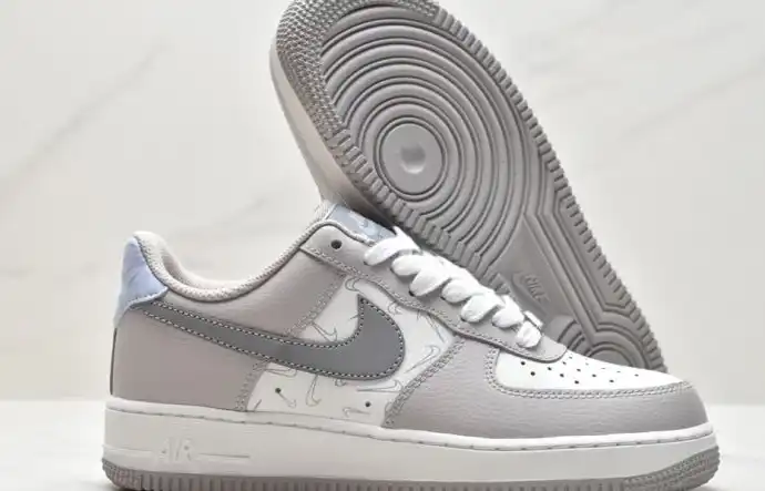 hype Nike Air Force 1