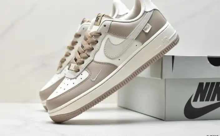 hype Nike Air Force 1