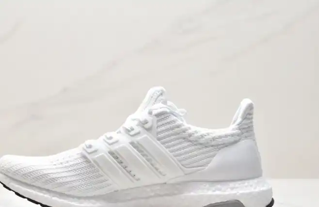 hype Adidas Sneakers