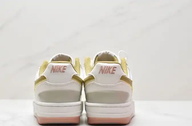 hype Nike Sneakers