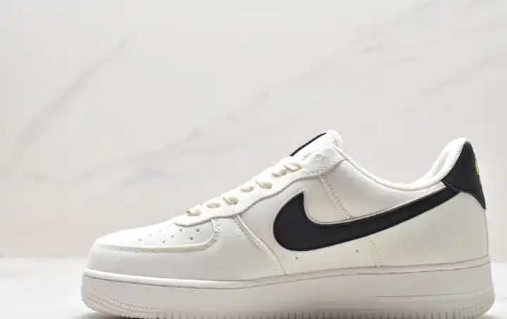 hype Nike Air Force 1