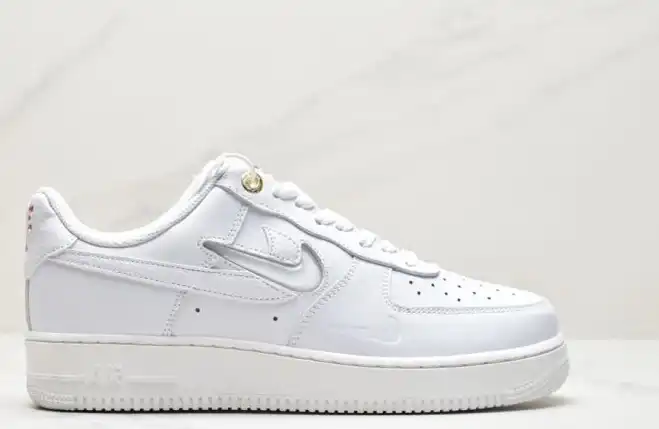 hype Nike Air Force 1