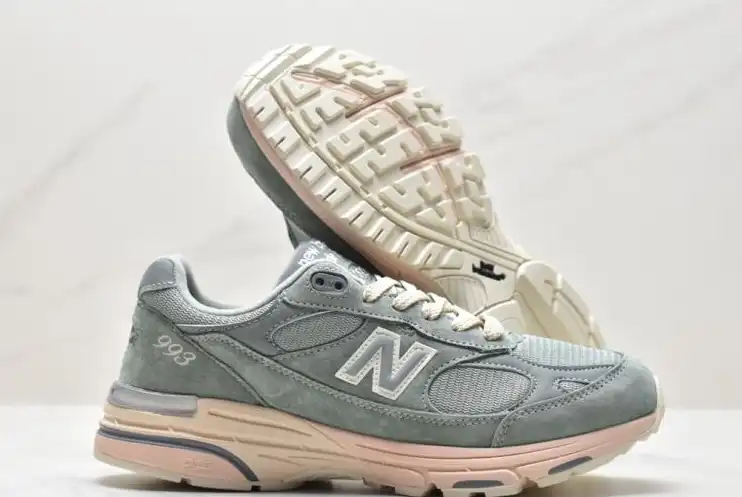 hype New Balance Sneakers