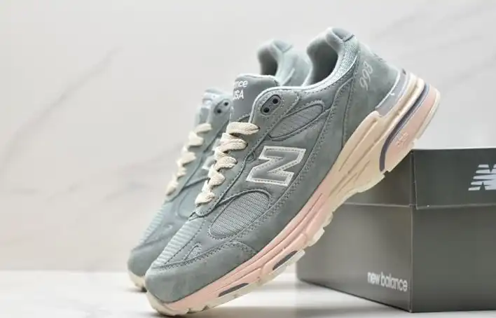 hype New Balance Sneakers