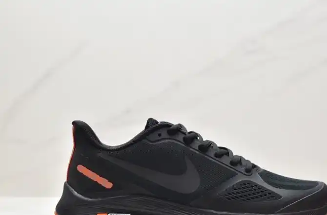 hype Nike Sneakers