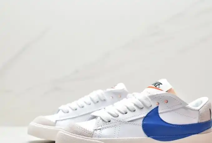 hype Nike Sneakers