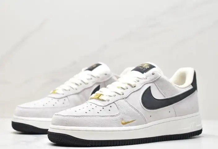 hype Nike Air Force 1