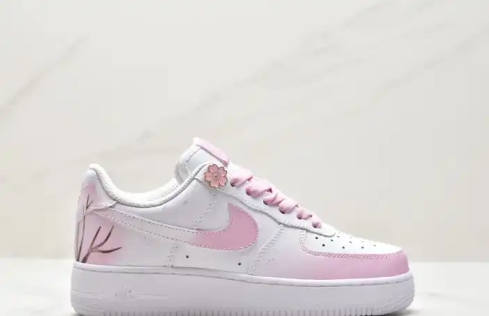 hype Nike Air Force 1