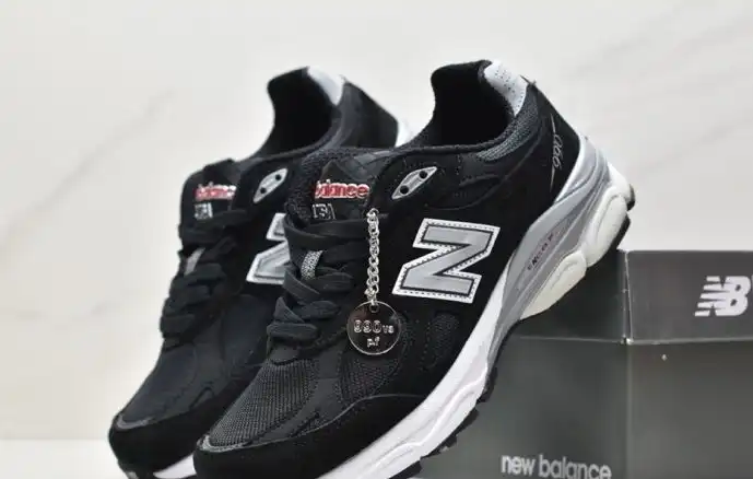 hype New Balance Sneakers