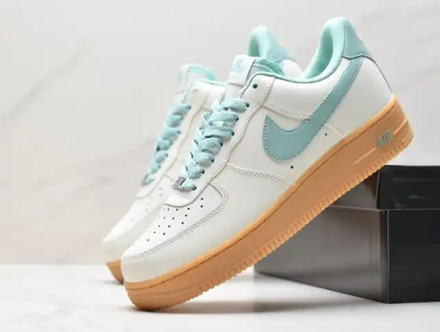 hype Nike Air Force 1