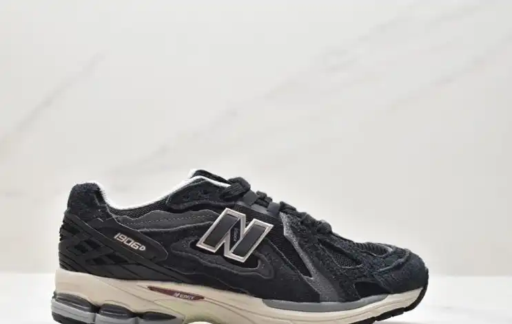 hype New Balance Sneakers