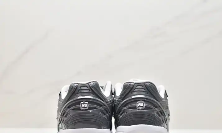 hype New Balance Sneakers