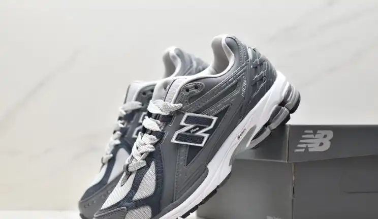 hype New Balance Sneakers