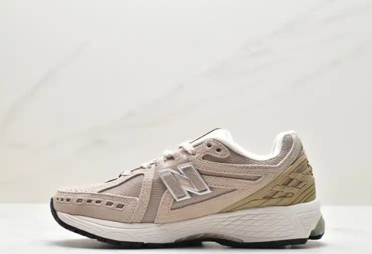 hype New Balance Sneakers