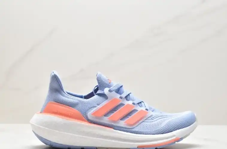 hype Adidas Sneakers