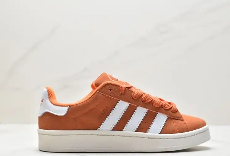 hype Adidas Sneakers