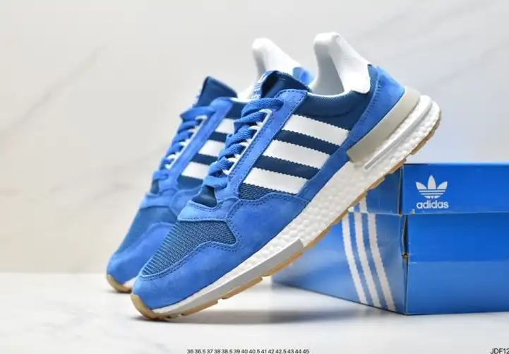 hype Adidas Sneakers