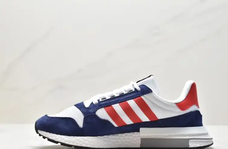 hype Adidas Sneakers