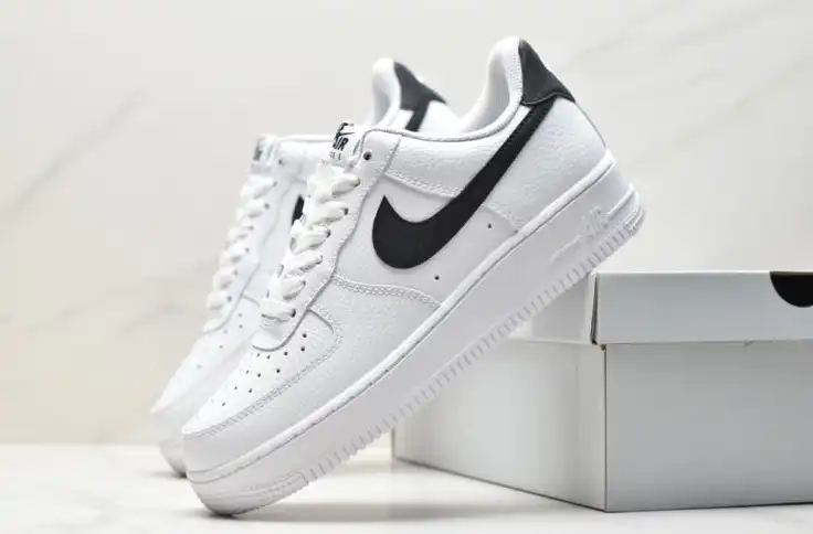 hype Nike Air Force 1