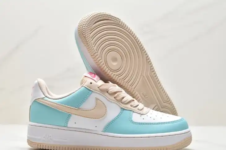 hype Nike Air Force 1