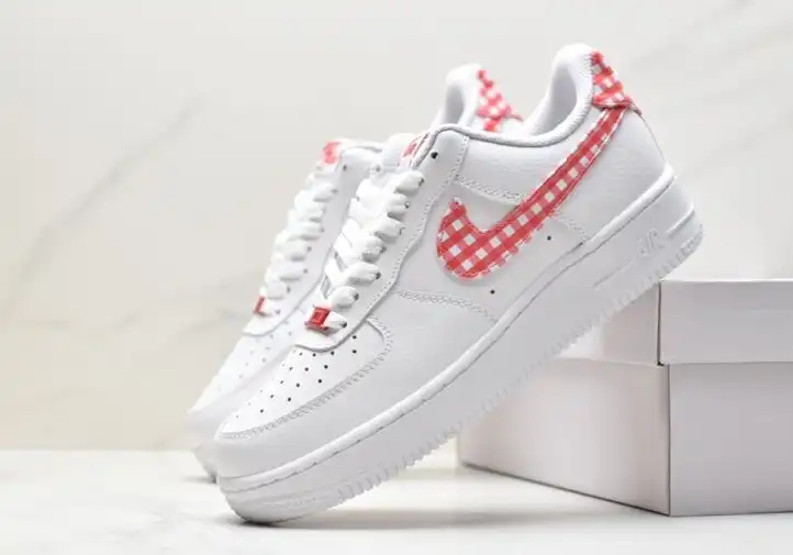 hype Nike Air Force 1