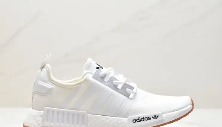 hype Adidas Sneakers