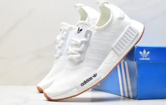 hype Adidas Sneakers