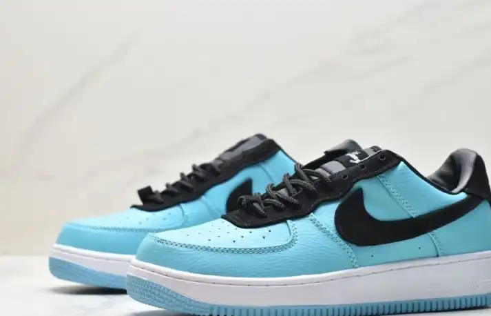 hype Nike Air Force 1