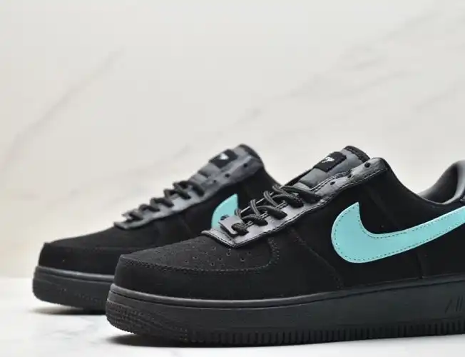 hype Nike Air Force 1