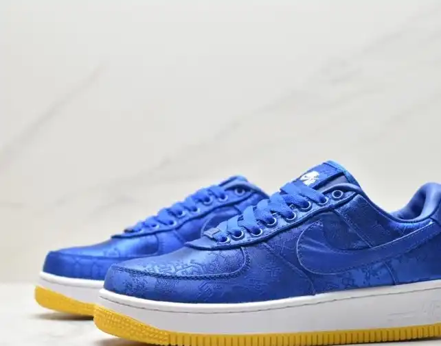 hype Nike Air Force 1