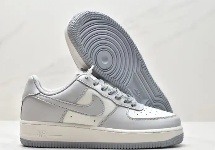 hype Nike Air Force 1