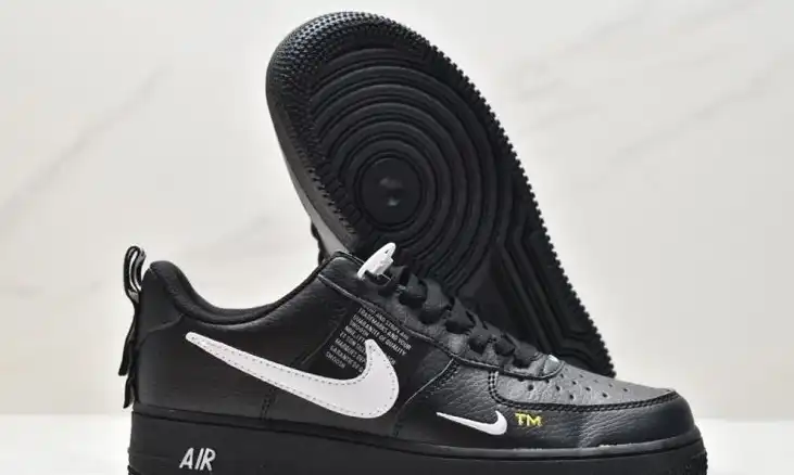 hype Nike Air Force 1