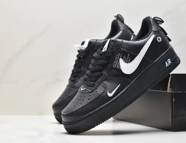 hype Nike Air Force 1