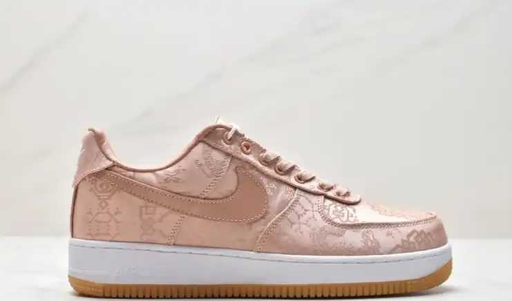 hype Nike Air Force 1