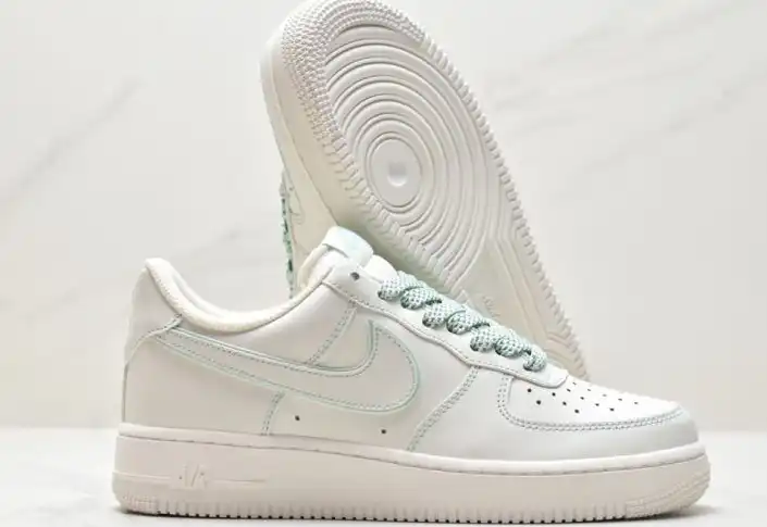 hype Nike Air Force 1