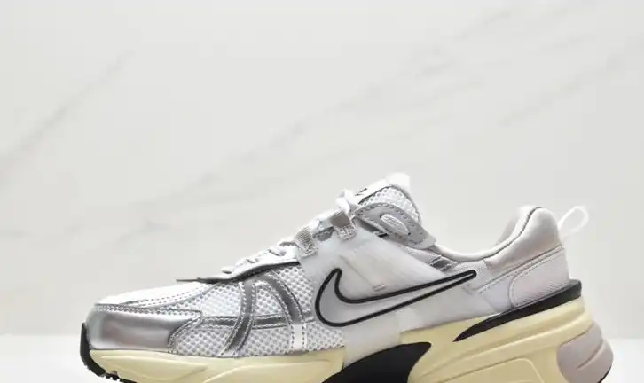 hype Nike Sneakers