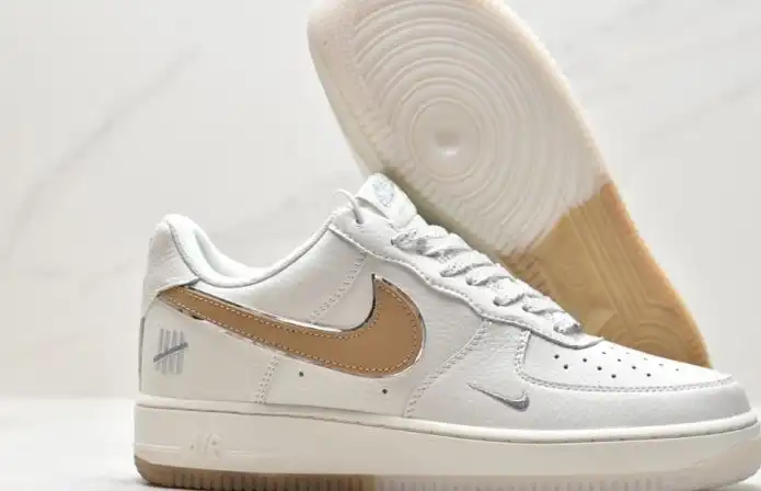 hype Nike Air Force 1