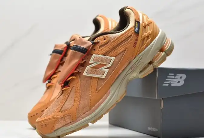 hype New Balance Sneakers