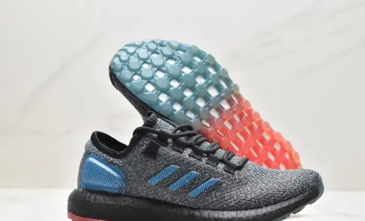 hype Adidas Sneakers