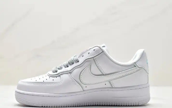 hype Nike Air Force 1