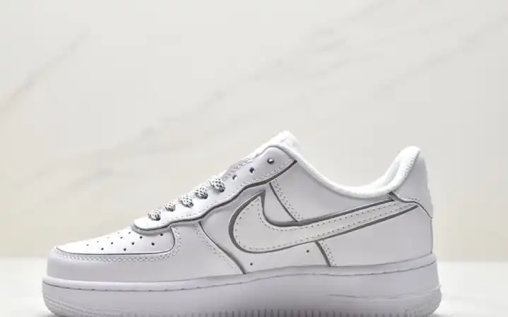 hype Nike Air Force 1