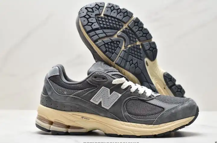 hype New Balance Sneakers