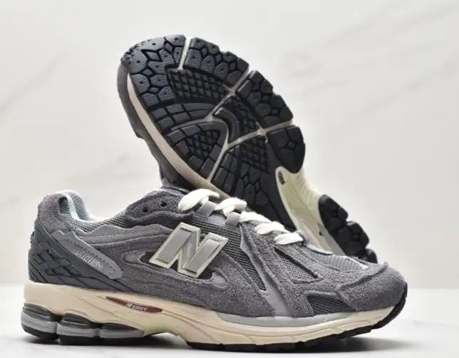 hype New Balance Sneakers