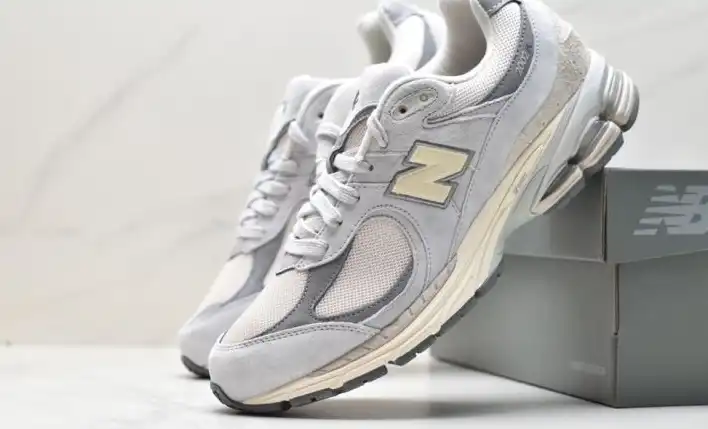 hype New Balance Sneakers