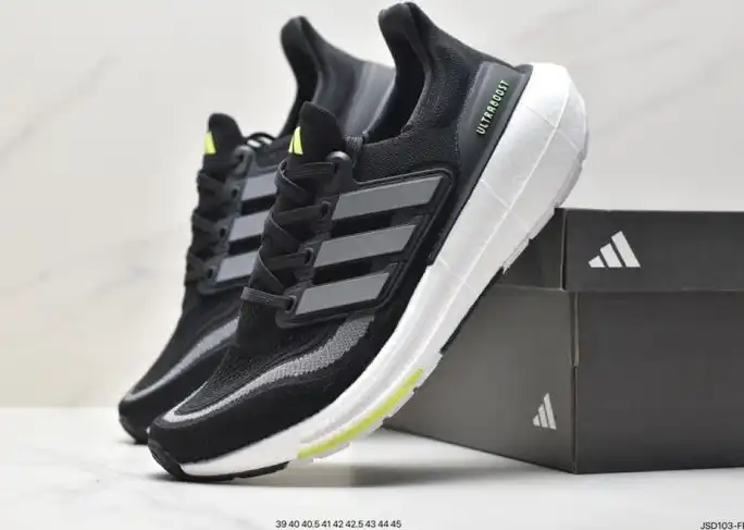 hype Adidas Sneakers