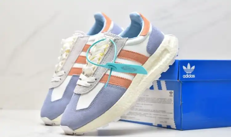 hype Adidas Sneakers