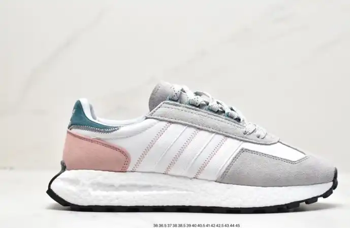 hype Adidas Sneakers