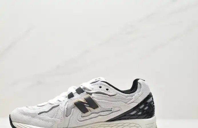 hype New Balance Sneakers